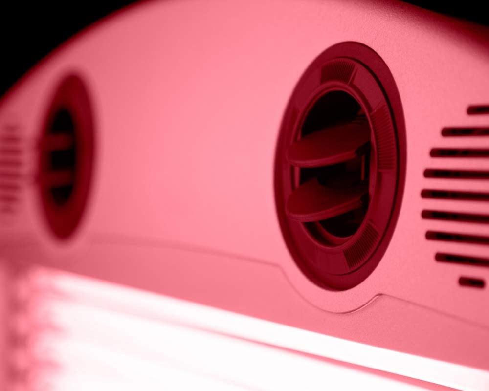 Ultrasun Q18 tanning bed detailshot